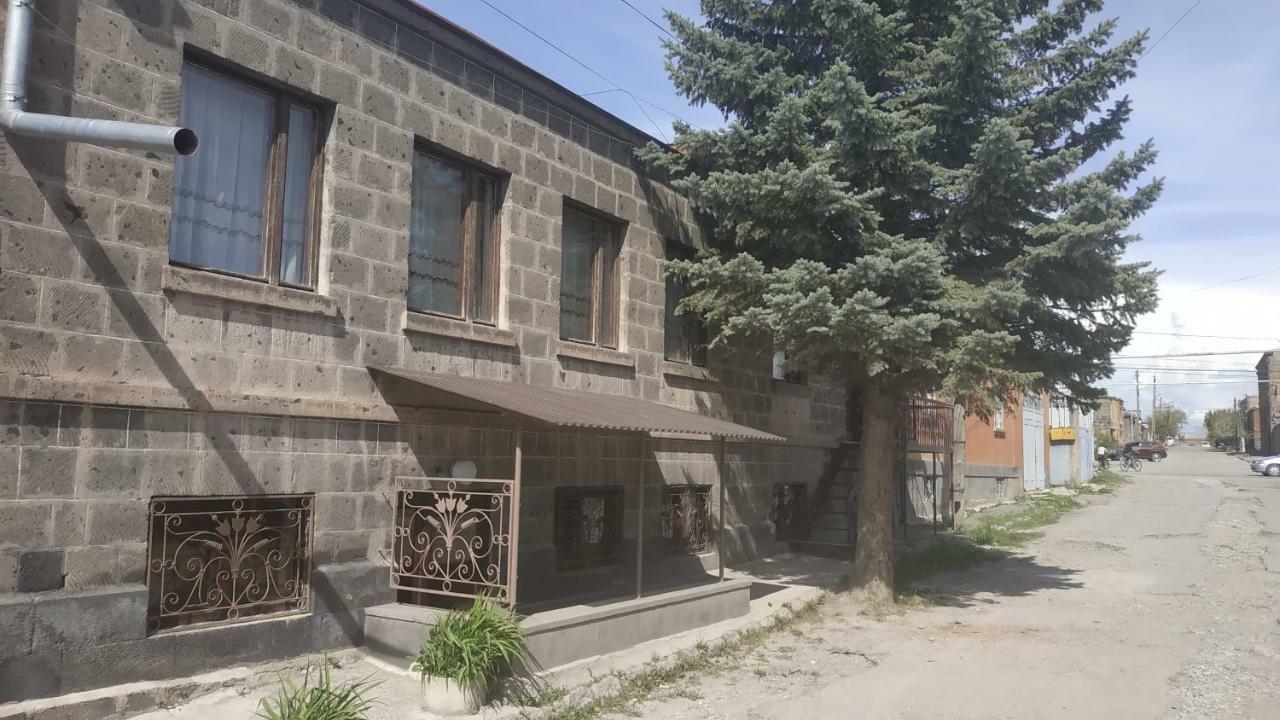 Hotel Rob&Lil Gyumri Exterior foto